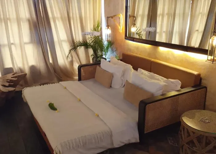 Villa Tangerine Dream 2br Padang Padang Beach, *