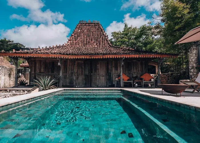 Villa Tangerine Dream 2br Padang Padang Beach, *